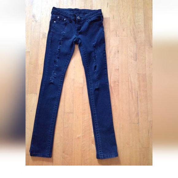 Rue 21 Girls Ash Black Jeans Size 1/2 Distressed - Picture 2 of 12